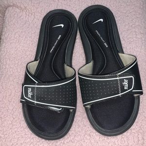 *SOLD* Nike Slides